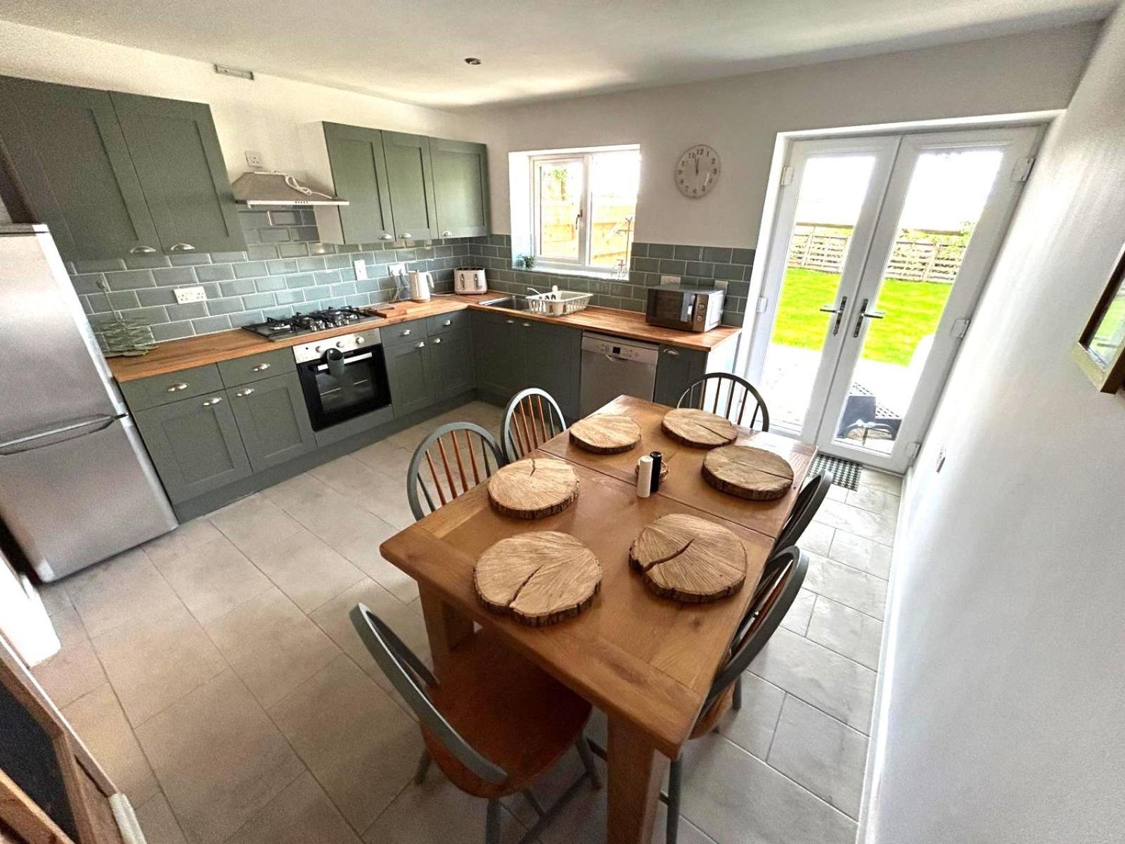 4 - Squirrels Nest, A Slice Of Norfolk's Countryside * Norwich
